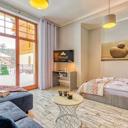 שצ'קלארסקה פוראובה Apartamenty Royal Aparts - Willa Jozefina Chill & Vibes מראה חיצוני תמונה